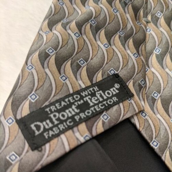 Accessories Mens Dockers Gold Tie Treated With Dupont Teflon Fabric